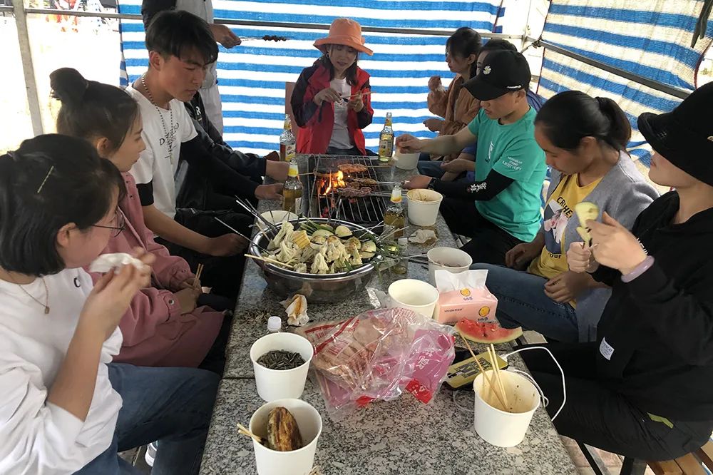 1589606128617112.jpg 444.jpg