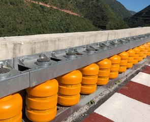 旋轉(zhuǎn)桶護(hù)欄-16